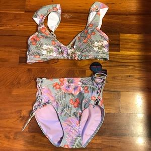 NWT floral bikini